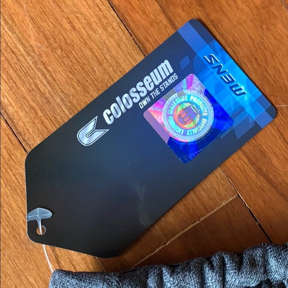 UofM fans! Men’s (size small) collegiate pants! - Picture 8 of 8